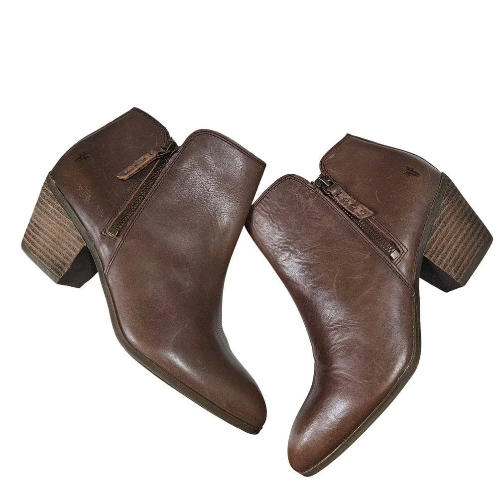 Frye Judith Double Zip Brown‎ Leather Almond Toe Ankle Booties Size 9M